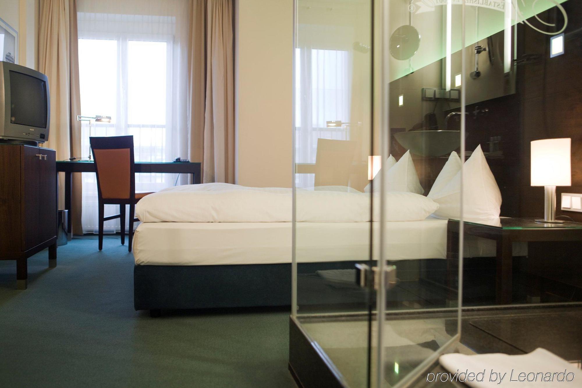 Flemings Hotel Frankfurt Hamburger Allee Fráncfort del Meno Habitación foto