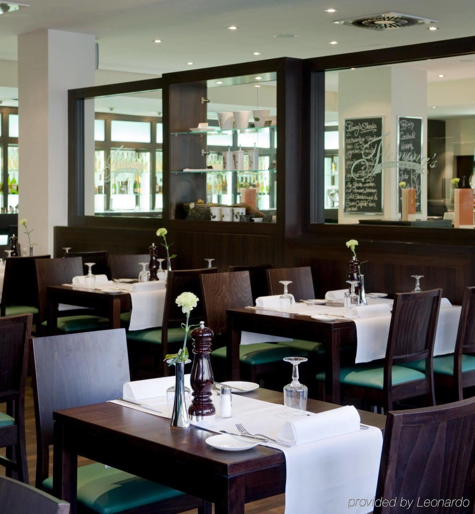 Flemings Hotel Frankfurt Hamburger Allee Fráncfort del Meno Exterior foto